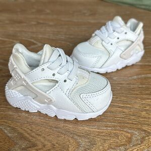Nike Huarache White